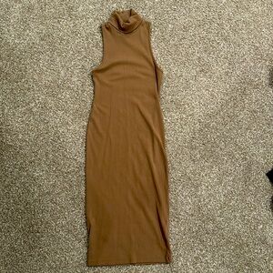 Sleeveless mock neck Zara midi dress